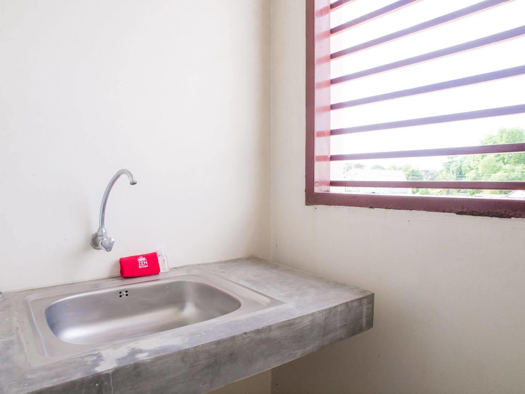 Zen Rooms Chaofa East Road Rawai Екстериор снимка