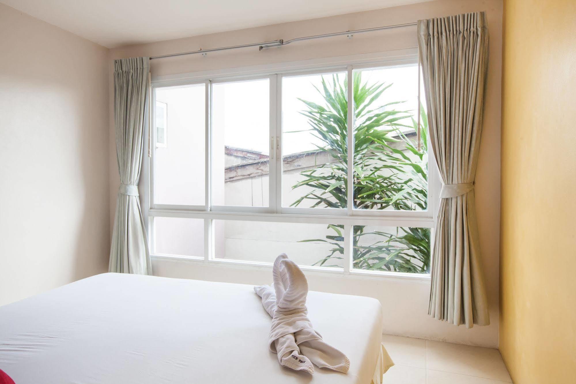 Zen Rooms Chaofa East Road Rawai Екстериор снимка